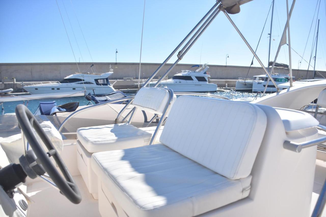 Hotel Luxury Yacht Kamikara San Miguel de Abona Esterno foto