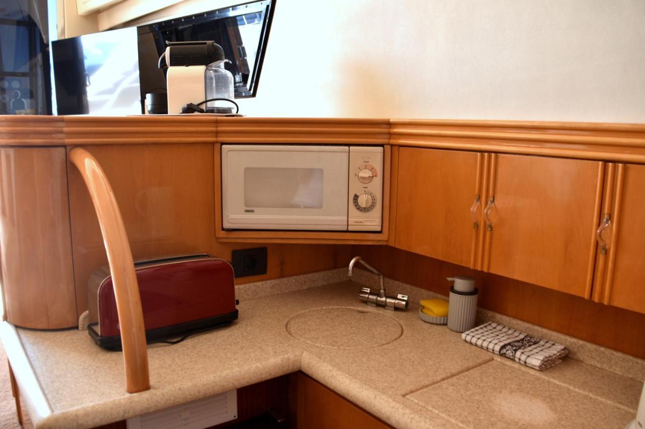Hotel Luxury Yacht Kamikara San Miguel de Abona Esterno foto